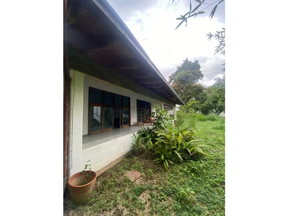 Se alquila casa 750m2 Santa Fe Sur 5301 - 24