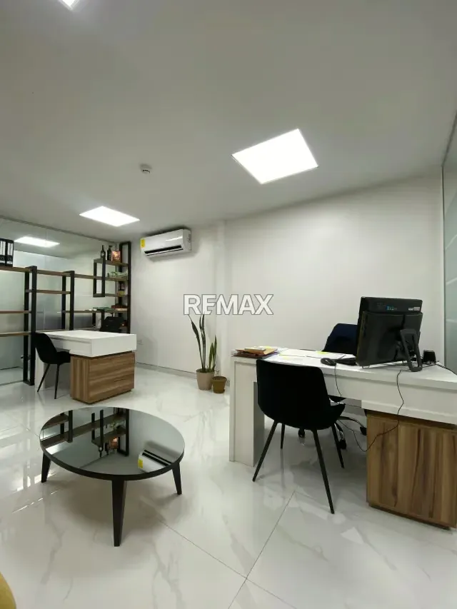 Venta Galpon remodelado en Mariche - 8