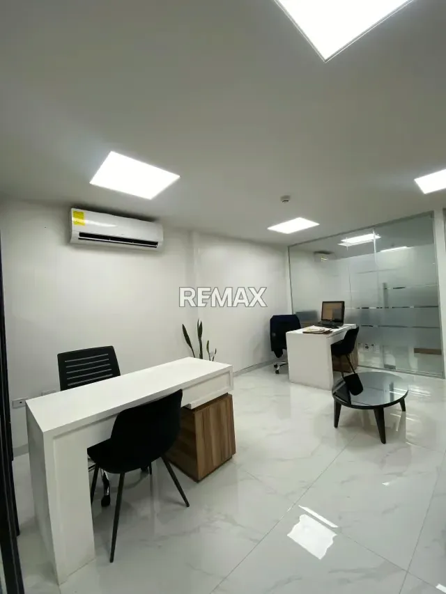 Venta Galpon remodelado en Mariche - 10