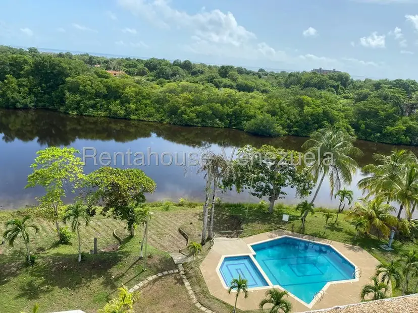Apartamento (1 Nivel) en Venta en Los Canales de Rio Chico, Miranda