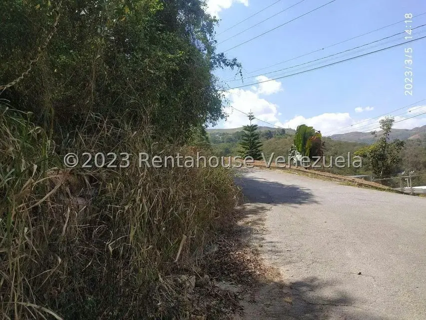 Terreno (Comercial) en Venta en Caicaguana, Distrito Metropolitano - 3
