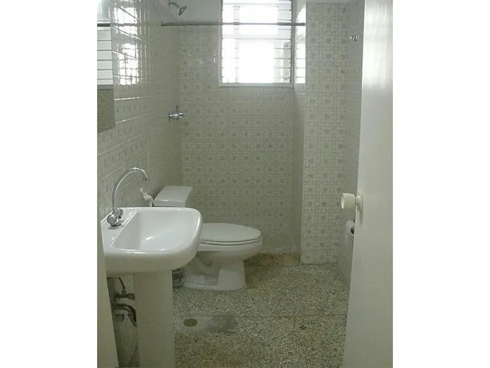 Vendo apartamento o alquilo 100m2 El Paraiso 2052 - 9