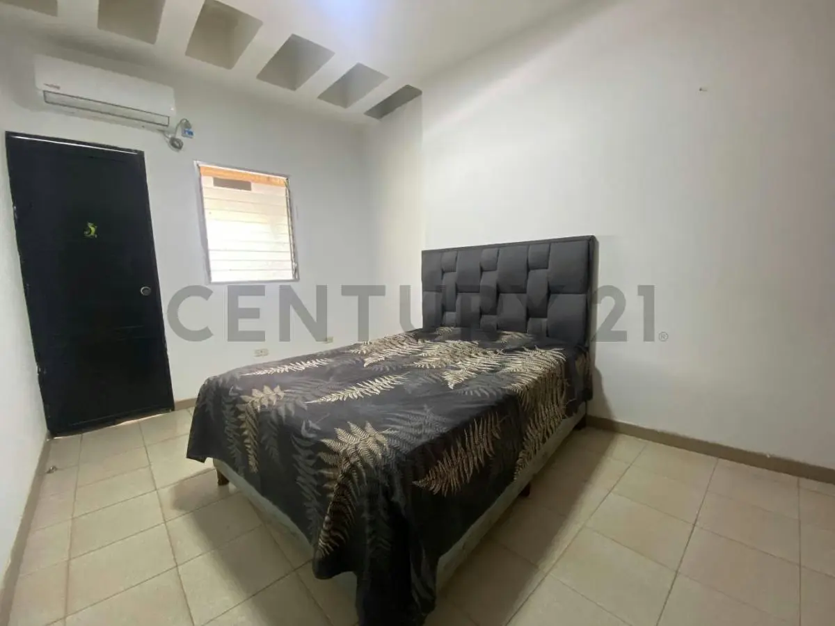 Amplio Apartamento en Alquiler en Colinas de Bello Monte Caracas - 12