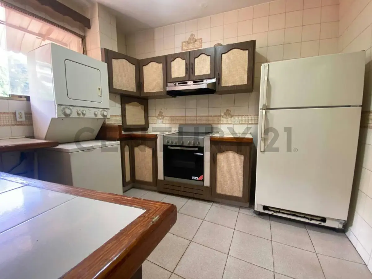 Amplio Apartamento en Alquiler en Colinas de Bello Monte Caracas - 5