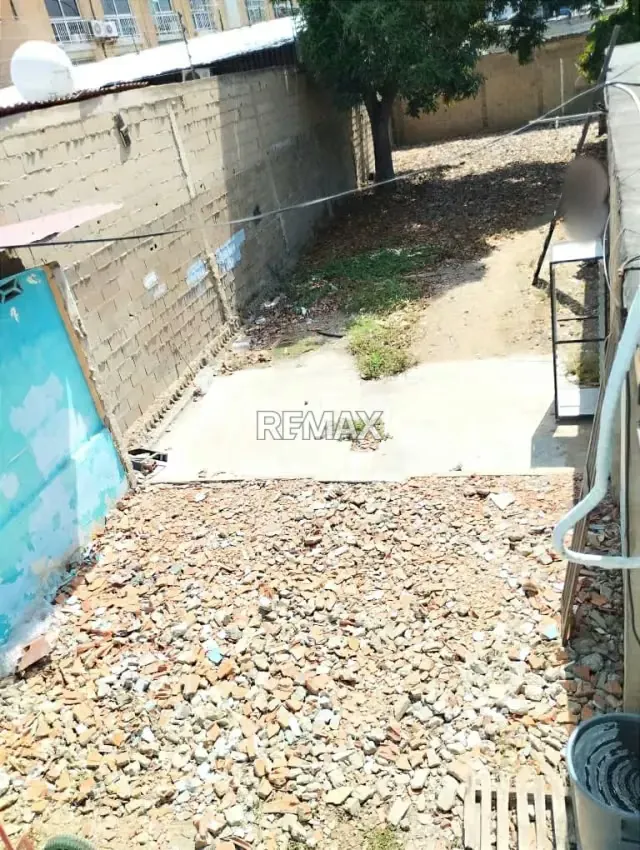 Terreno en Casco Central de Lecheria - 3