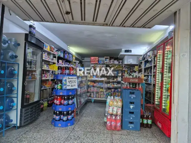 En Venta Fondo de Comercio tipo Bodega Abasto Ubicación estratégica: Pueblo Nuevo - La Popita