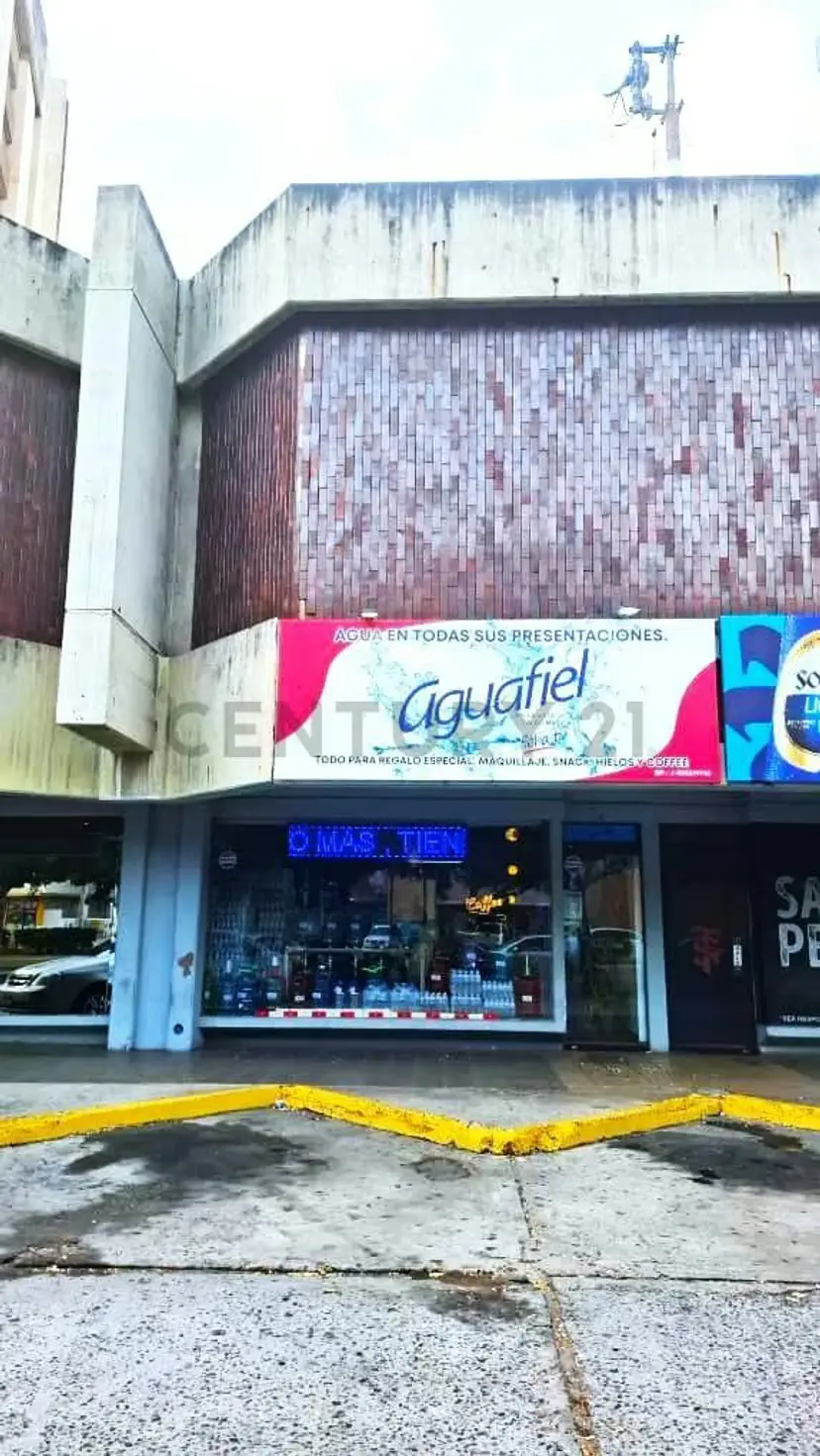 Se Vende punto comercial, local propio Ubicado en Av. 4 Bella Vista Maracaibo