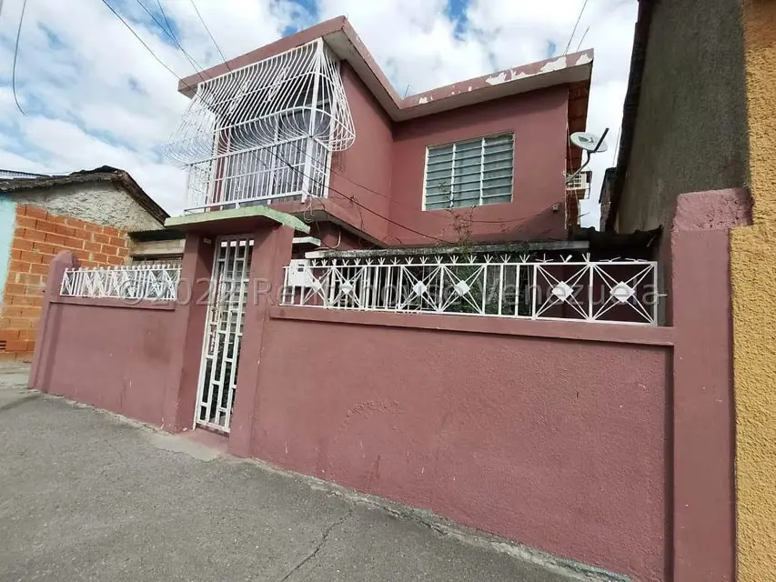 Casa (Multipes Niveles) en Venta en Centro, Aragua - 34