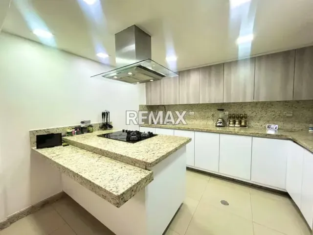 Vendo Quinta en Av Ribereña Cabudare Lara - 7