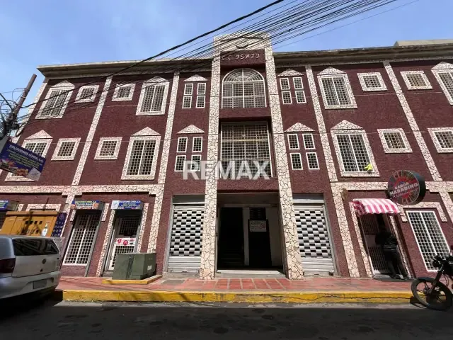 Local Grande en el Centro de Maracaibo 32G
