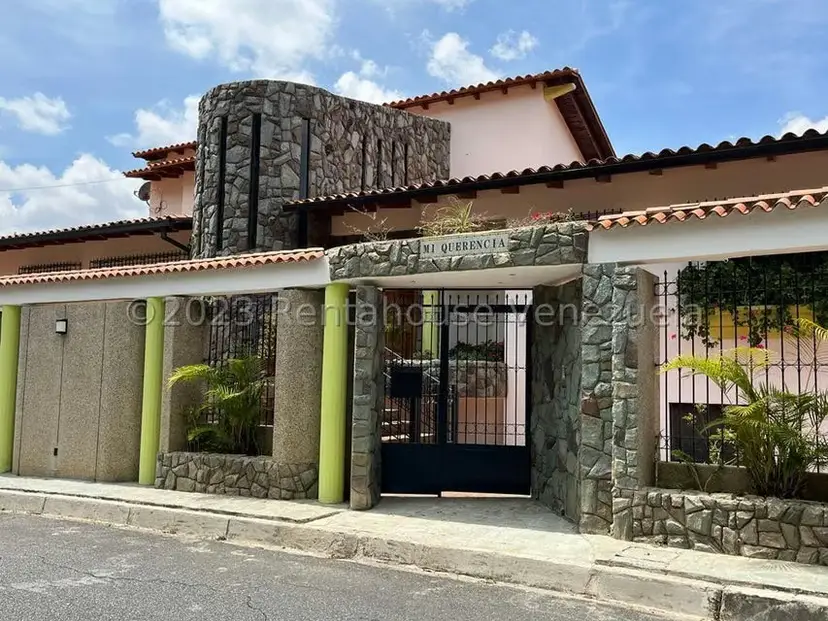 Casa (Multipes Niveles) en Venta en Pan de Azucar, Miranda