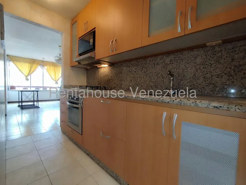 Apartamento (1 Nivel) en Venta en Lomas del Avila, Distrito Metropolitano - 25