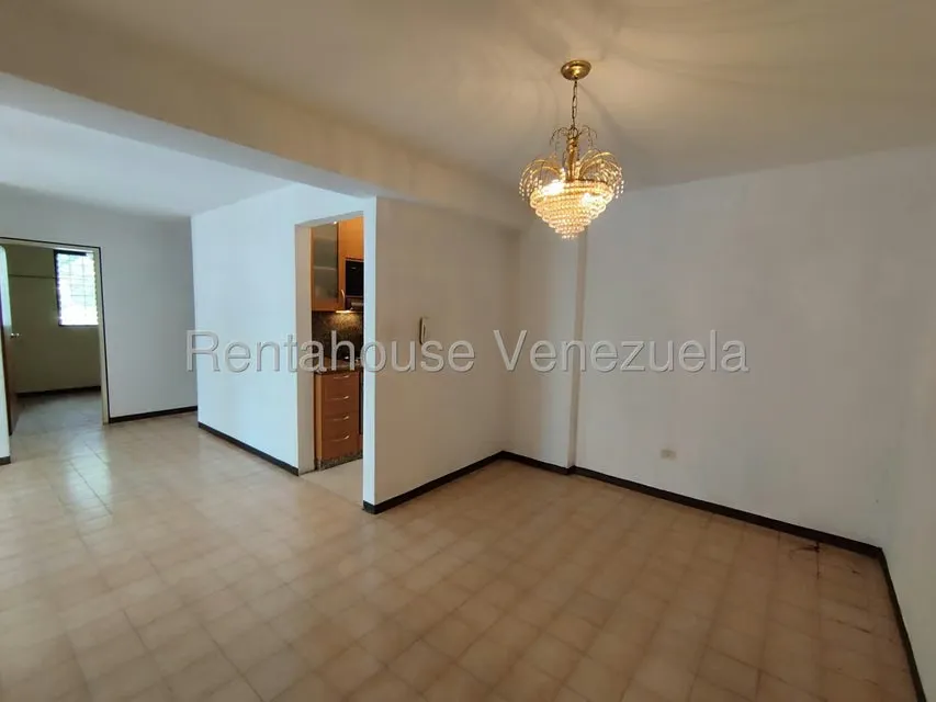 Apartamento (1 Nivel) en Venta en Lomas del Avila, Distrito Metropolitano - 4