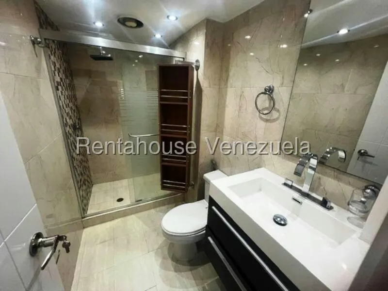 Apartamento (Duplex) en Venta en La Campiña, Distrito Metropolitano - 9