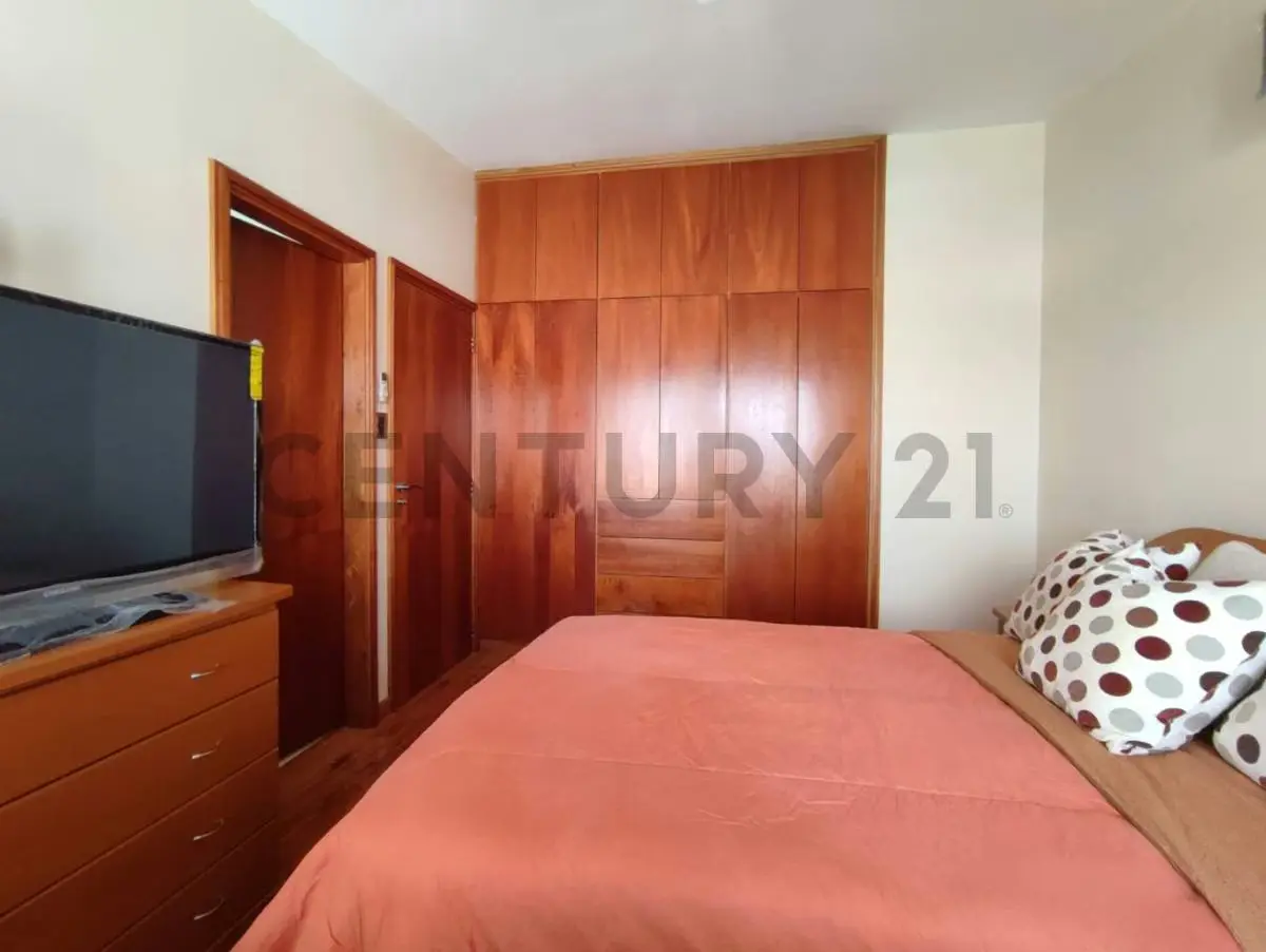En venta espectacular casa en Alto Prado, en calle cerrada, lista para mudarse - 11