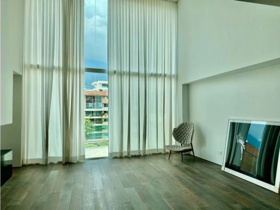 Se vende y/o se alquila PH 1.000m2 4h+s+ch/6b/8p Campo Alegre - 34