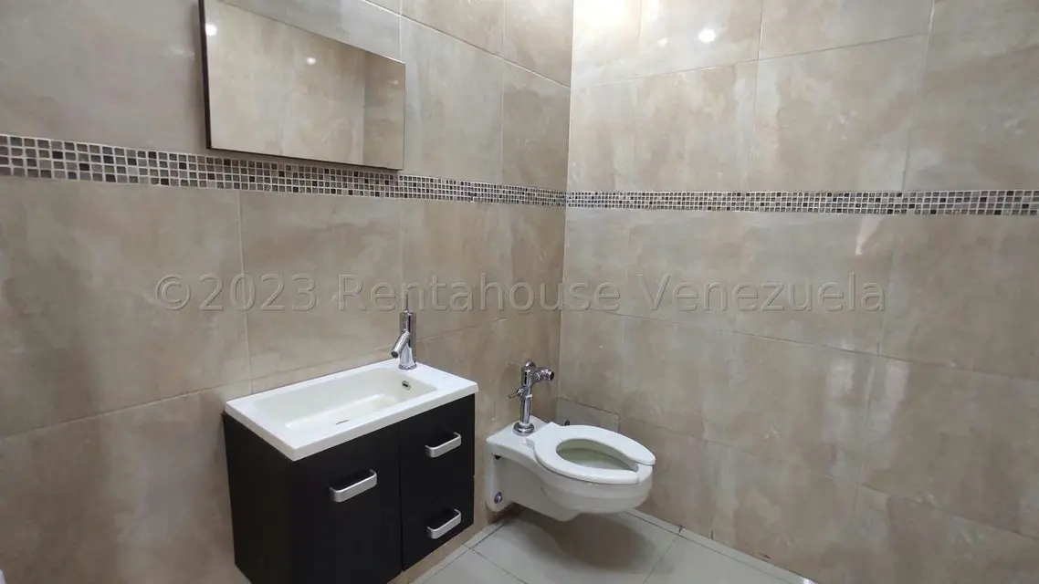 Oficina en Venta en Parroquia La Candelaria, Distrito Metropolitano - 13