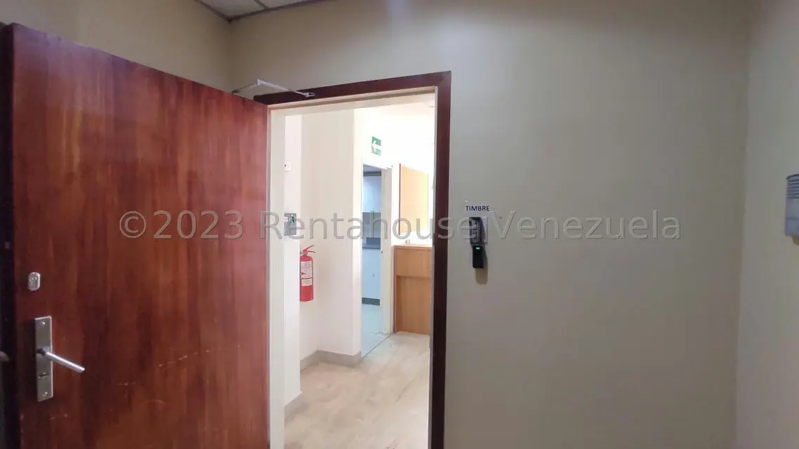Oficina en Venta en Parroquia La Candelaria, Distrito Metropolitano - 2