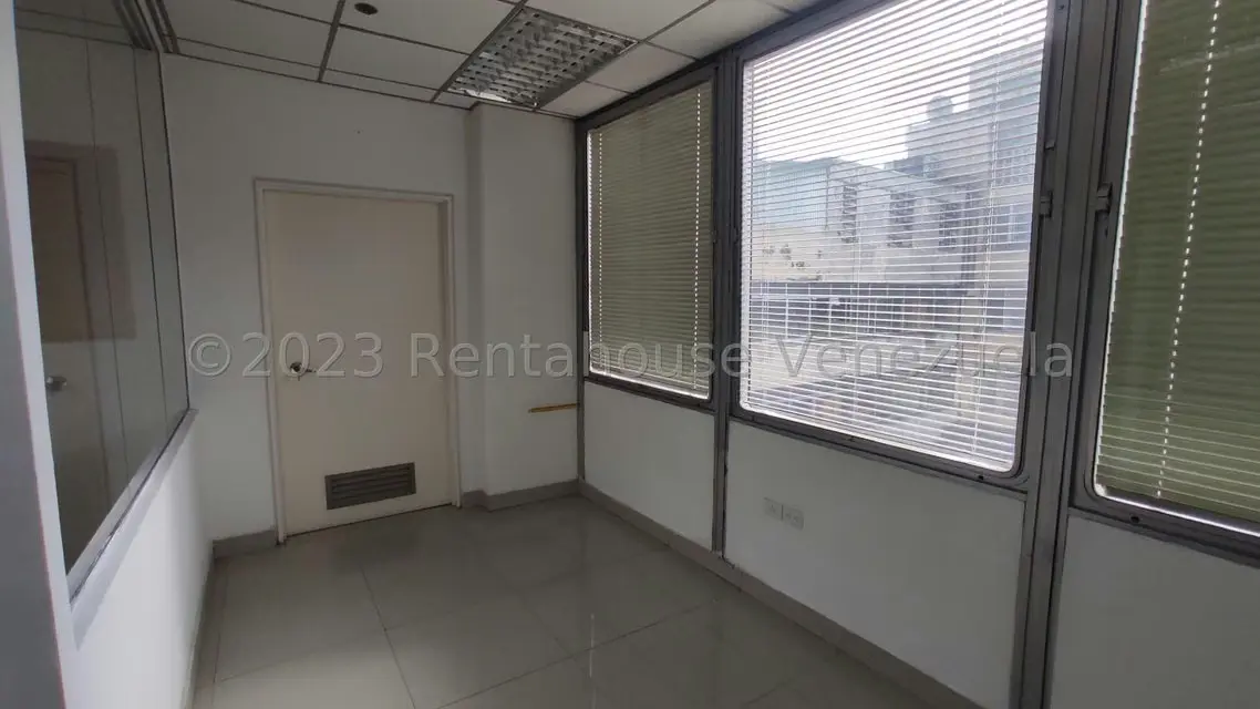 Oficina en Venta en Parroquia La Candelaria, Distrito Metropolitano - 8