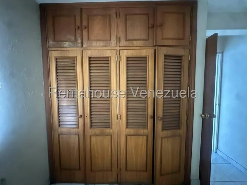 Comercial (Edificio) en Venta en Municipio Guaicaipuro, Miranda - 17