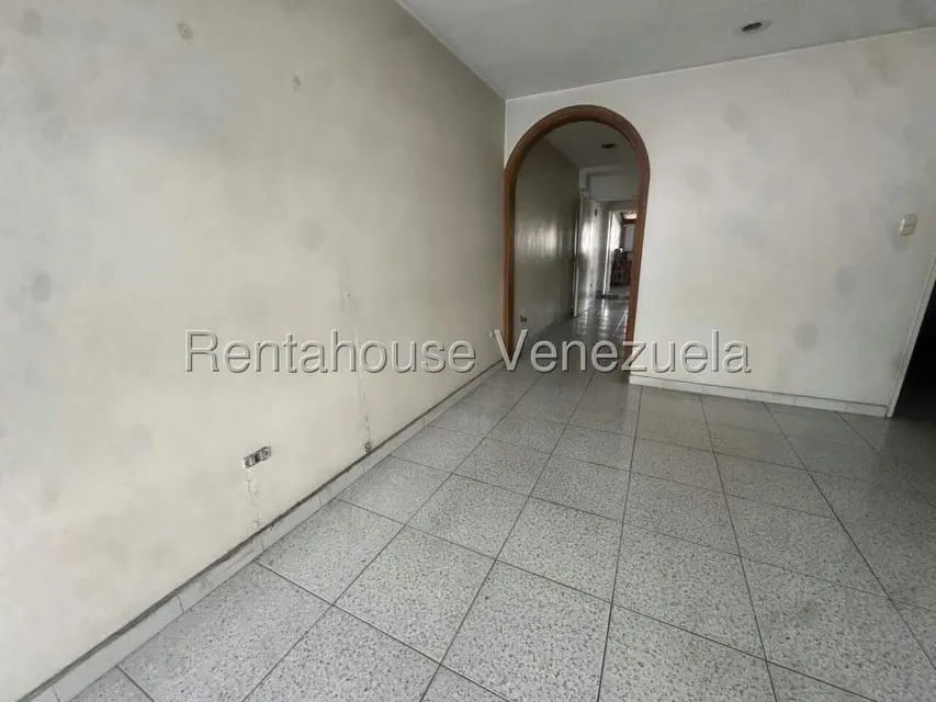 Comercial (Edificio) en Venta en Municipio Guaicaipuro, Miranda - 18
