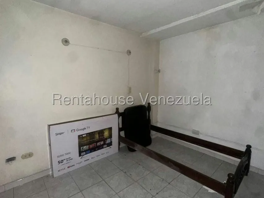 Comercial (Edificio) en Venta en Municipio Guaicaipuro, Miranda - 23
