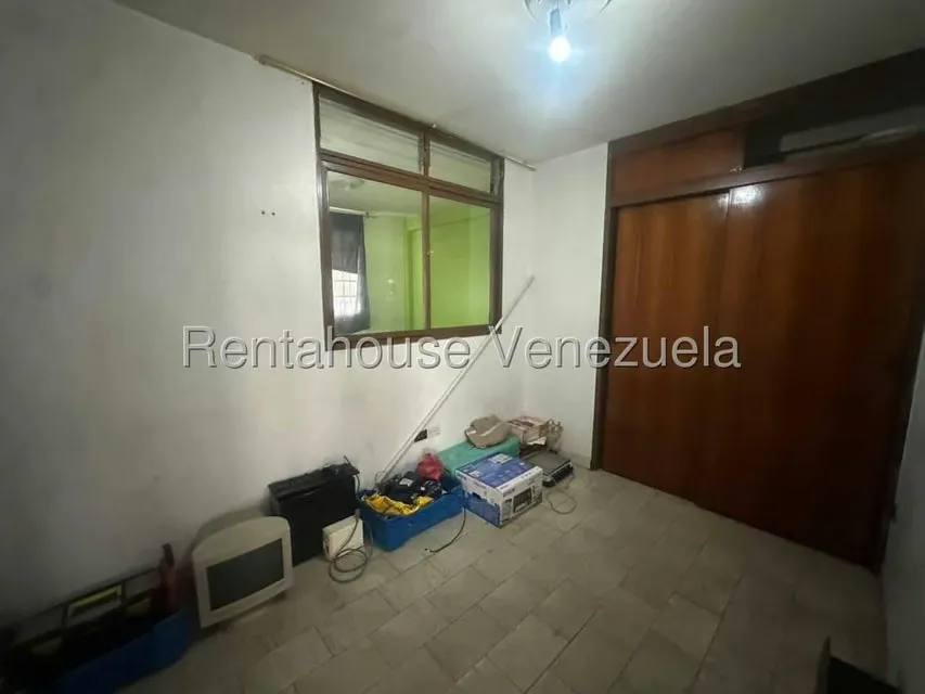 Comercial (Edificio) en Venta en Municipio Guaicaipuro, Miranda - 29