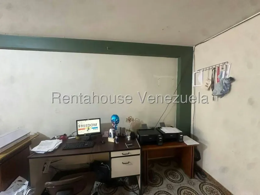 Comercial (Edificio) en Venta en Municipio Guaicaipuro, Miranda - 31