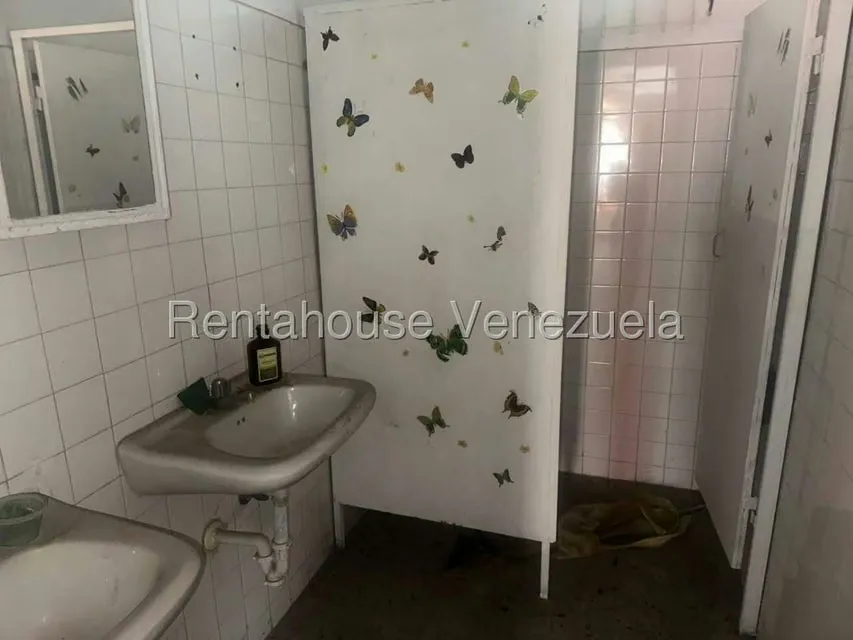 Comercial (Edificio) en Venta en Municipio Guaicaipuro, Miranda - 49