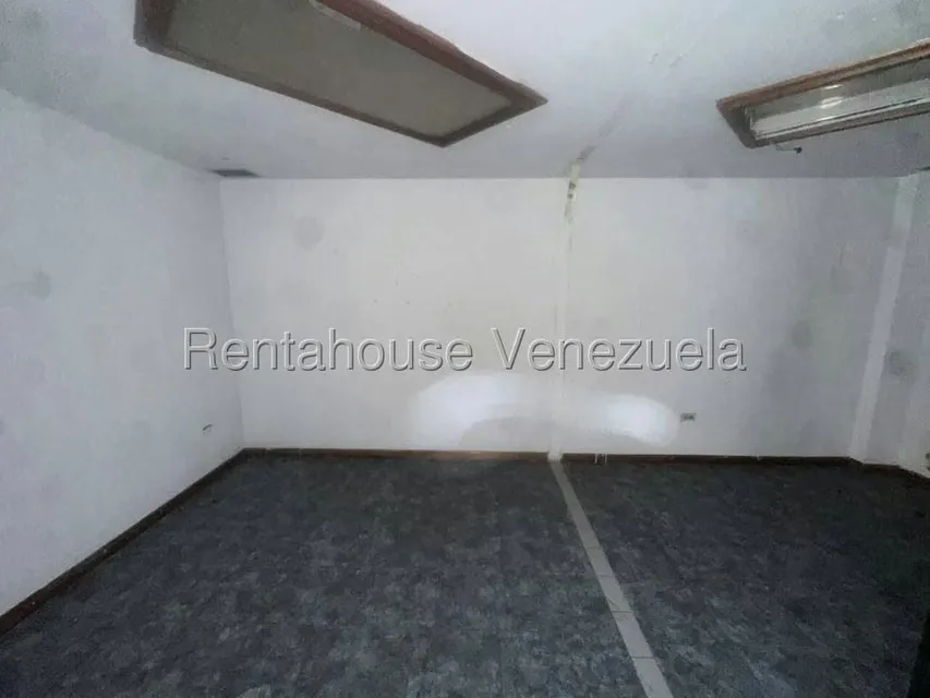 Comercial (Edificio) en Venta en Municipio Guaicaipuro, Miranda - 55