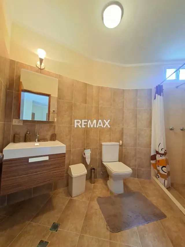 EN VENTA 2 TOWNHOUSE MODERNOS CERCA DE PLAYA EL YAQUE - 15