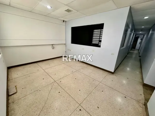 Casa Comercial en Alquiler Urbanización del Este Zona Este - Barquisimeto - 13