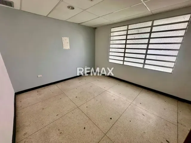 Casa Comercial en Alquiler Urbanización del Este Zona Este - Barquisimeto - 9