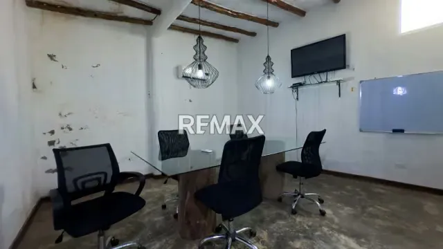 CASA COLONIAL EN LA ASUNCIÓN CON POTENCIAL PARA LOCAL - 14
