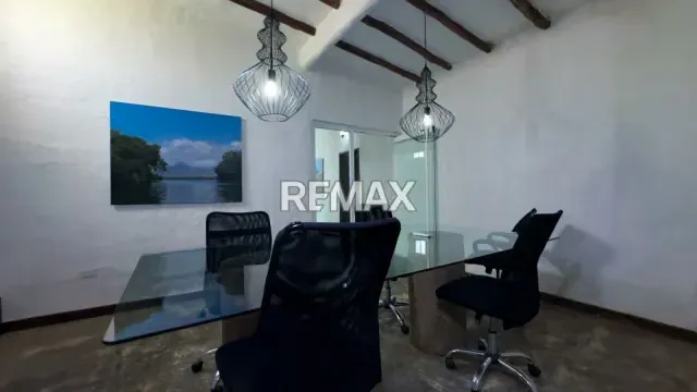 CASA COLONIAL EN LA ASUNCIÓN CON POTENCIAL PARA LOCAL - 15