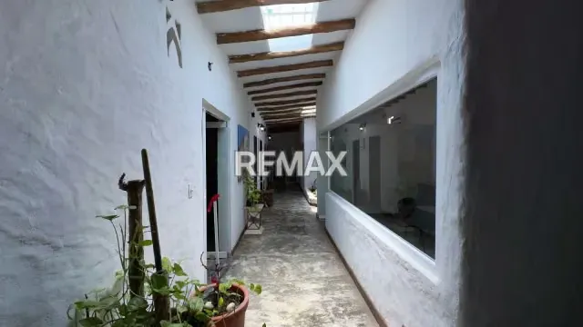 CASA COLONIAL EN LA ASUNCIÓN CON POTENCIAL PARA LOCAL - 3