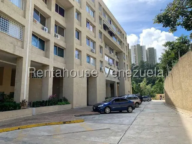Apartamento (1 Nivel) en Venta en Los Samanes, Distrito Metropolitano - 2