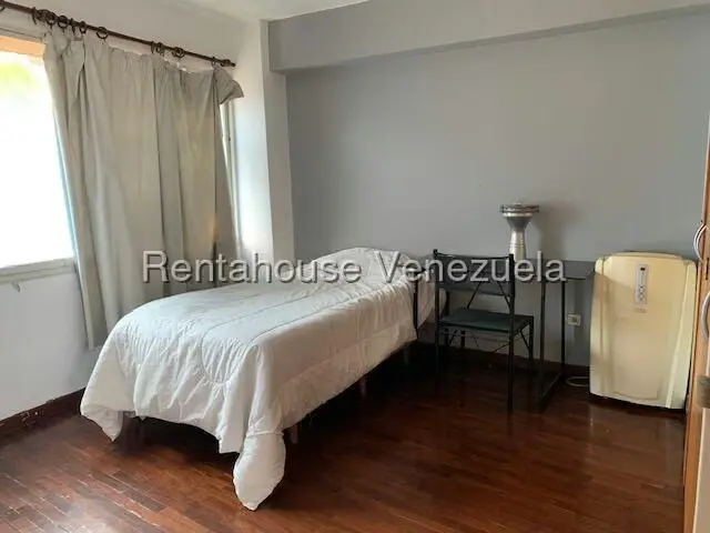 Apartamento (1 Nivel) en Venta en Los Samanes, Distrito Metropolitano - 32