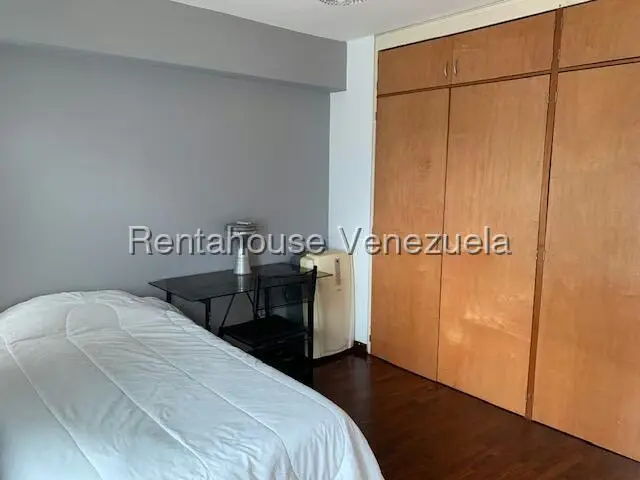 Apartamento (1 Nivel) en Venta en Los Samanes, Distrito Metropolitano - 33