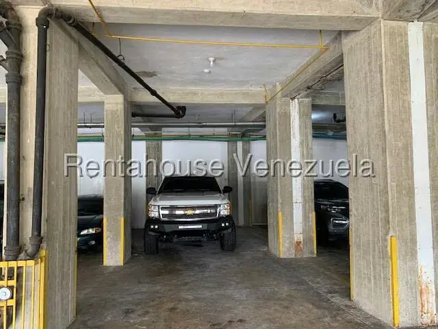 Apartamento (1 Nivel) en Venta en Los Samanes, Distrito Metropolitano - 39