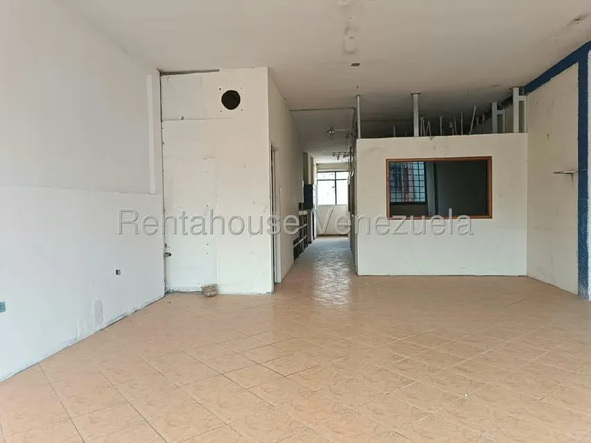 Local Comercial en Alquiler en El Tambor, Miranda - 11