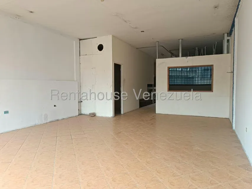 Local Comercial en Alquiler en El Tambor, Miranda - 13