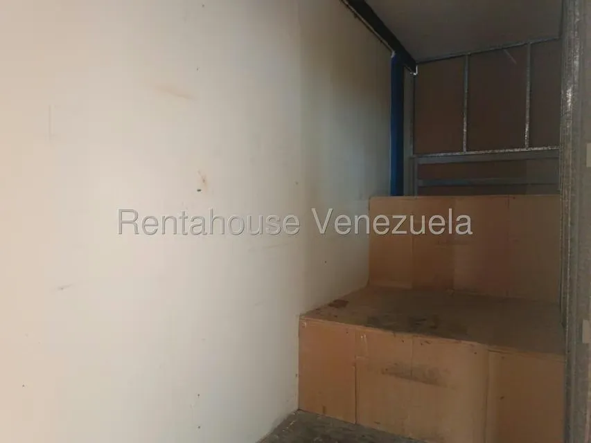 Local Comercial en Alquiler en El Tambor, Miranda - 14