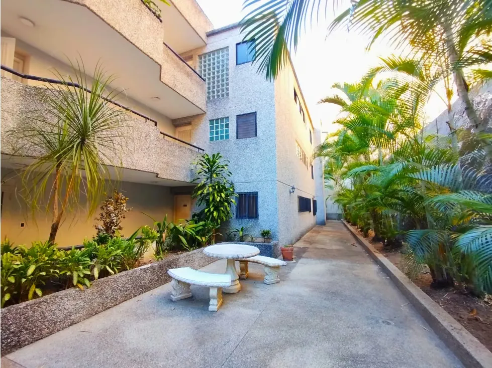 Alquilo apartamento 152m2 Urb. Miranda 8614 - 18