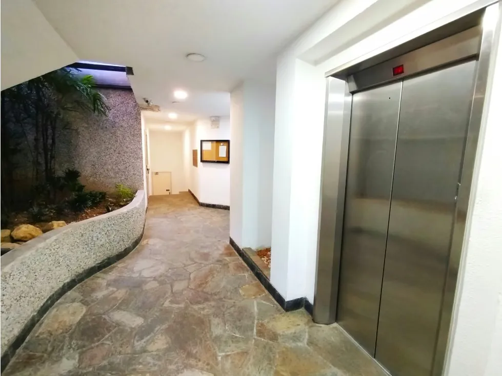 Alquilo apartamento 152m2 Urb. Miranda 8614 - 19