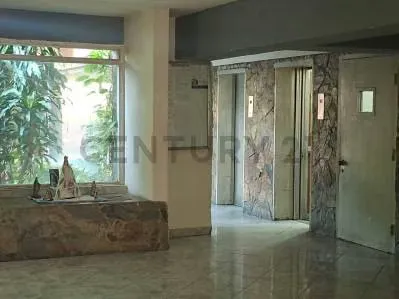 Apartamento en venta en la Urb Jorge Coll Isla de Margarita - 2
