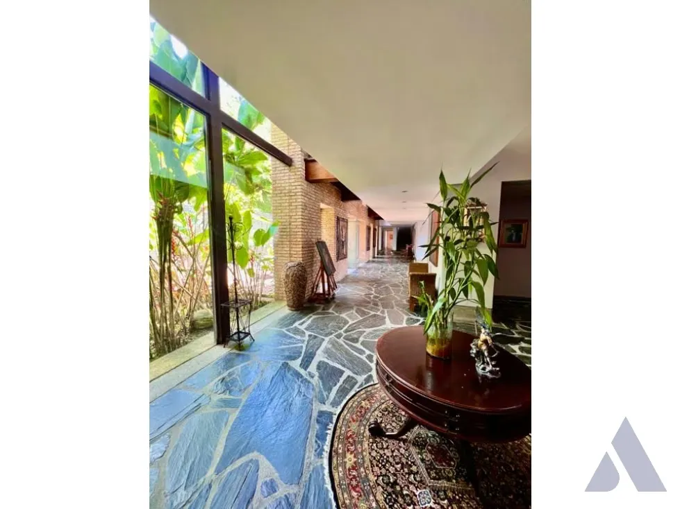 Vendo casa 1080m2 La Trinidad 9250 - 11