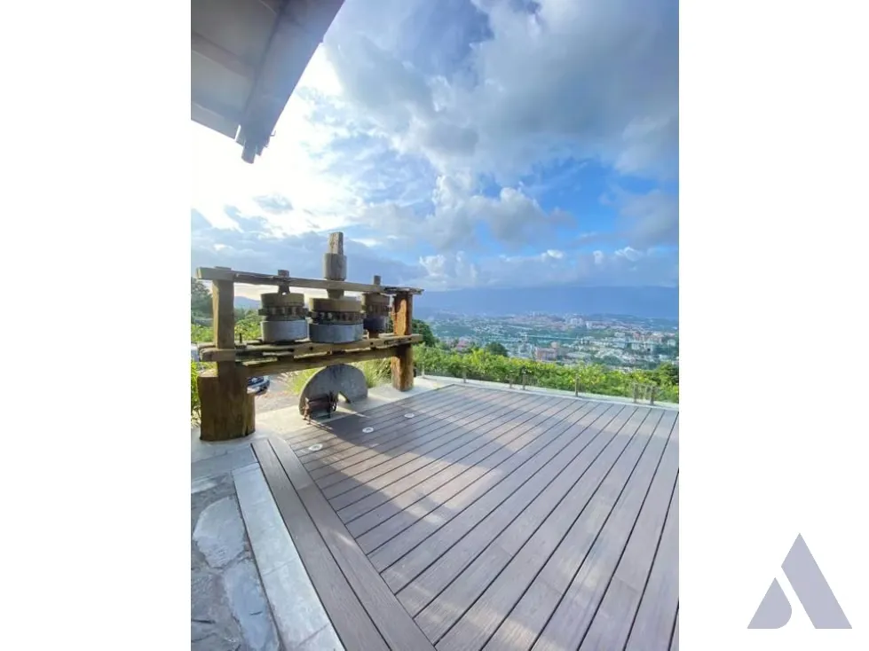 Vendo casa 1080m2 La Trinidad 9250 - 3