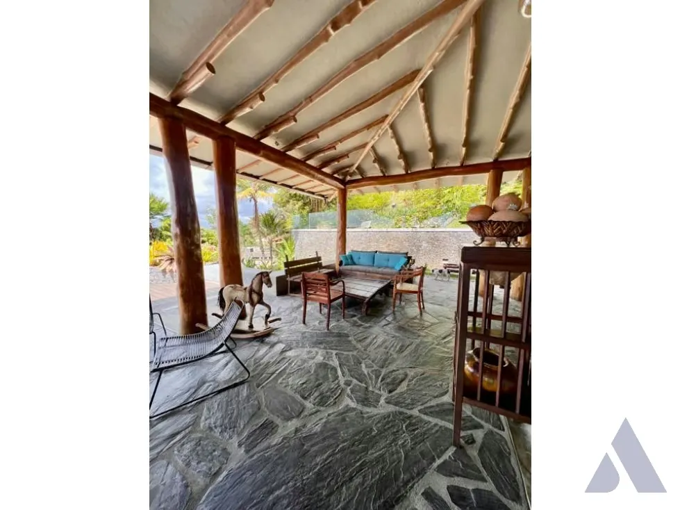 Vendo casa 1080m2 La Trinidad 9250 - 8
