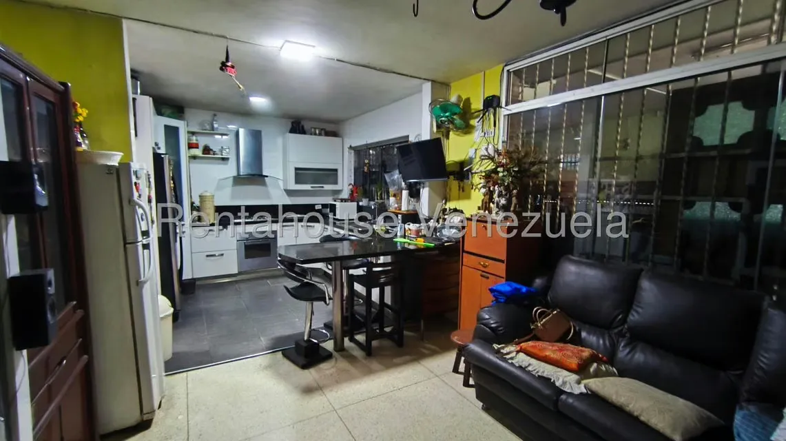 Casa (1 Nivel) en Venta en La California Sur, Distrito Metropolitano - 6